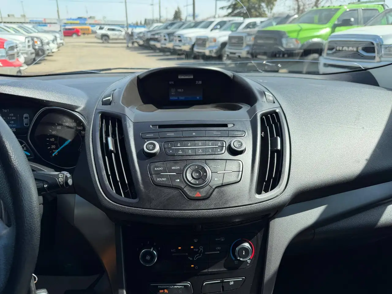 Ford Escape photo Ford Escape