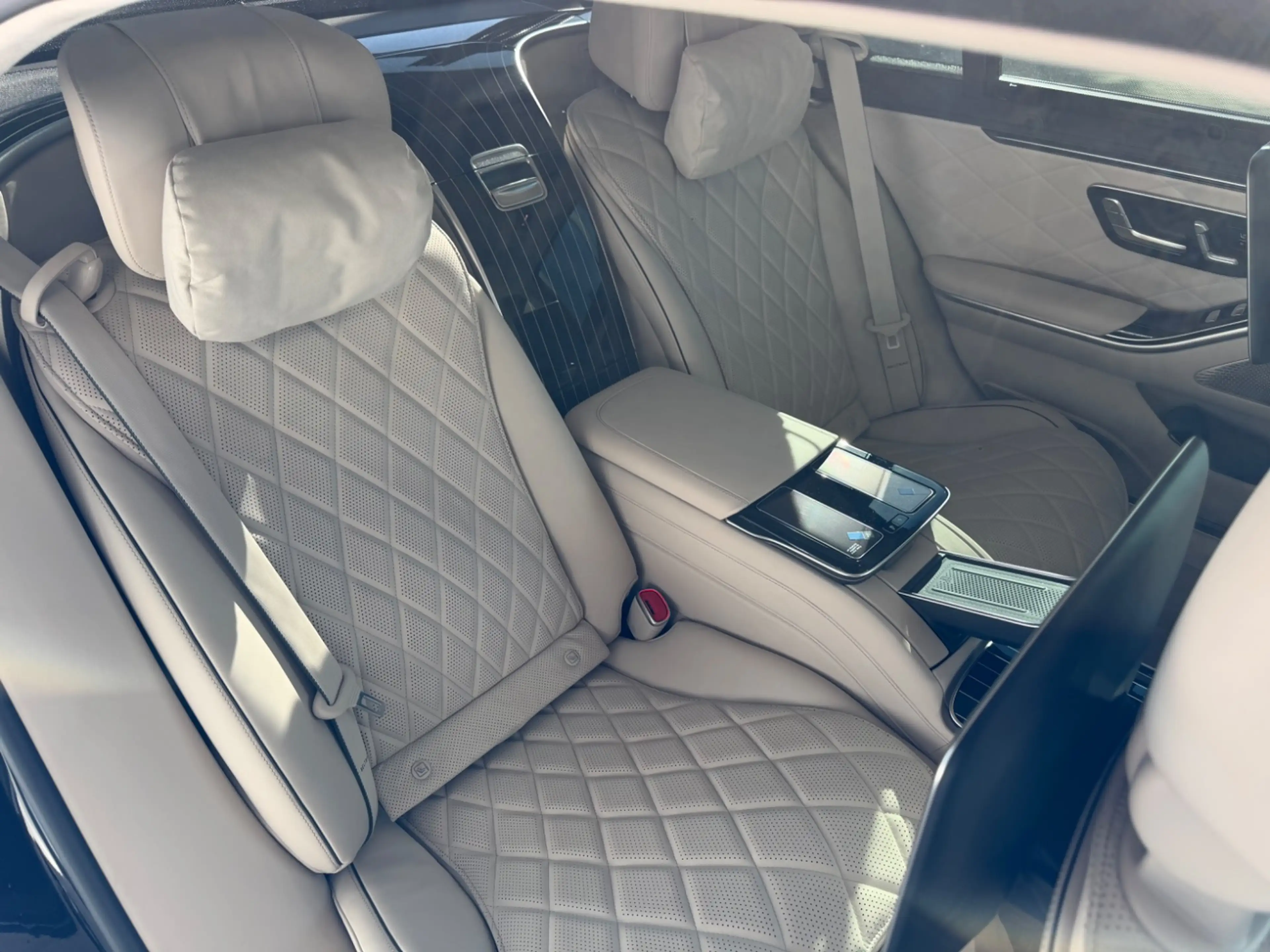Mercedes-Benz S 450 d 4M L AMG+Fondkomfort+Premium+Exklusiv — photo 27