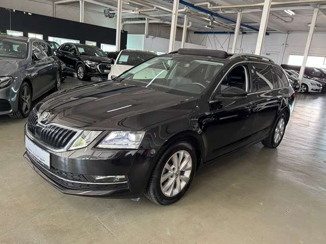 Imagine Skoda Octavia Combi 1.5 TGI DSG STYLE PANO LED ACC 1.H