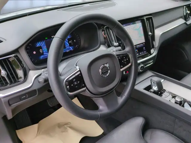 Volvo V60 view 14