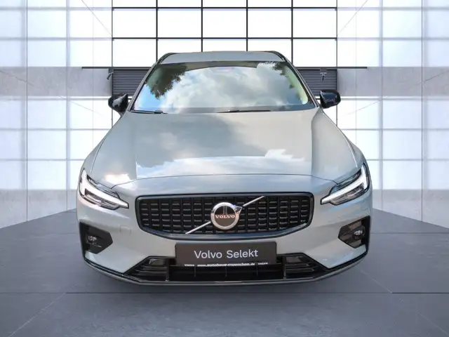 Volvo V60 view 9