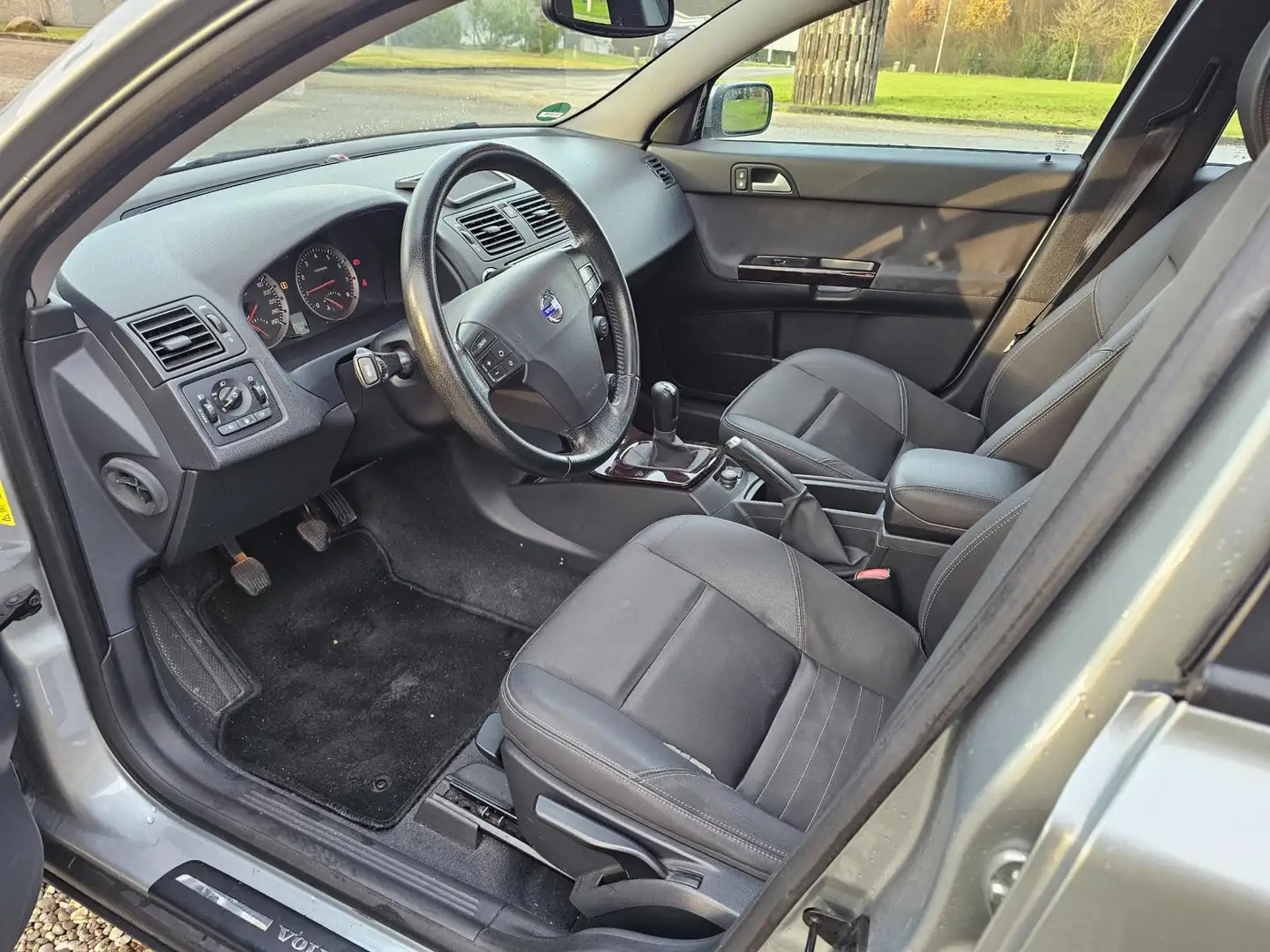 Volvo V50 1.8 Edition I AIRCO/cruise/DAK Grijs - 2