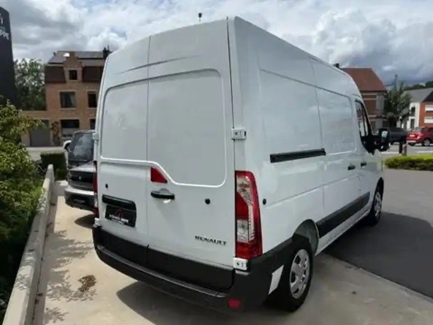 Renault Master 2.3 dCi 35 L1H2 Blue   1000km!!! Blanc - 2