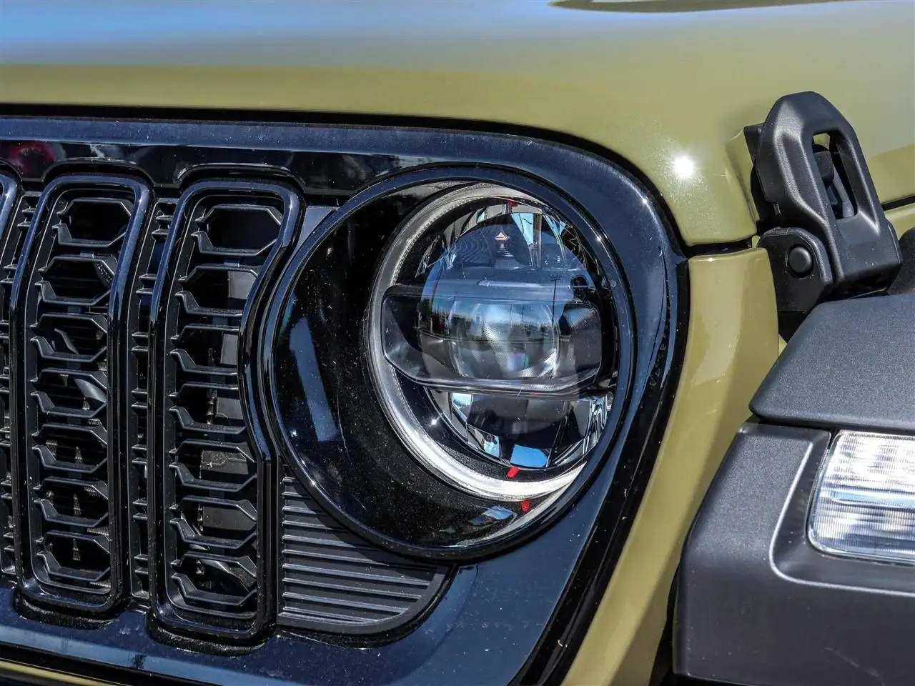 Jeep Wrangler снимка Jeep Wrangler