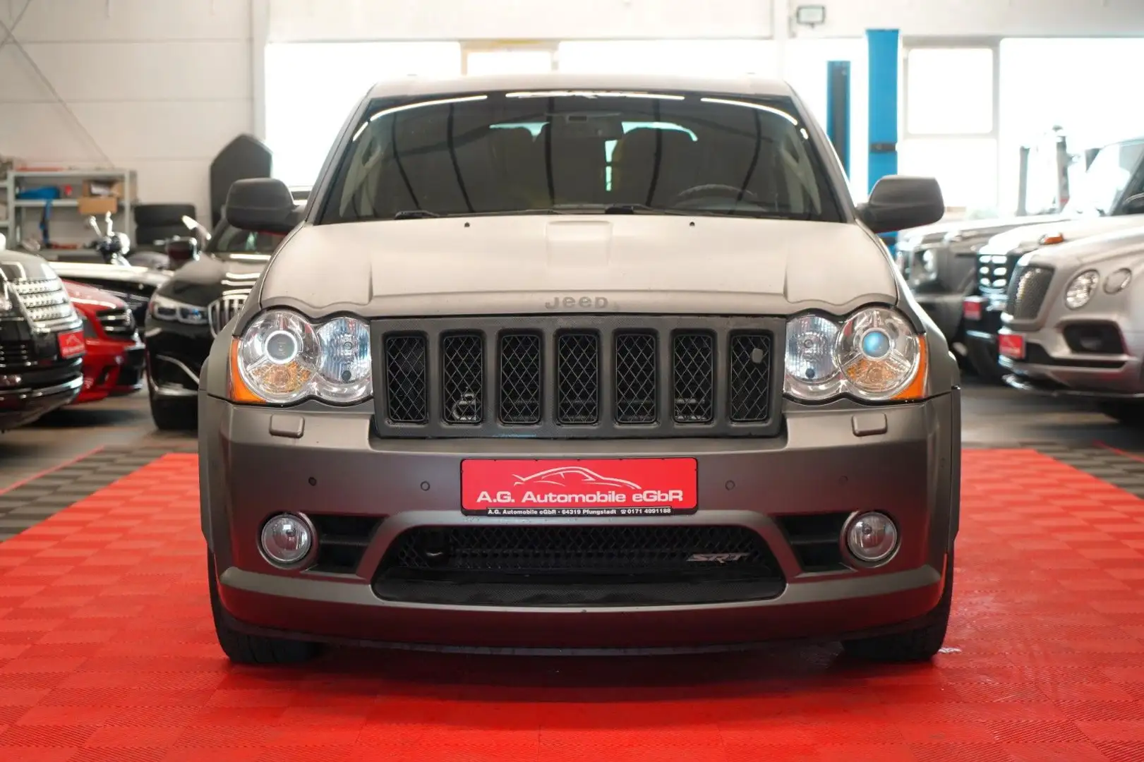 Jeep Grand Cherokee SRT8 6.1 Ltr Blau - 2