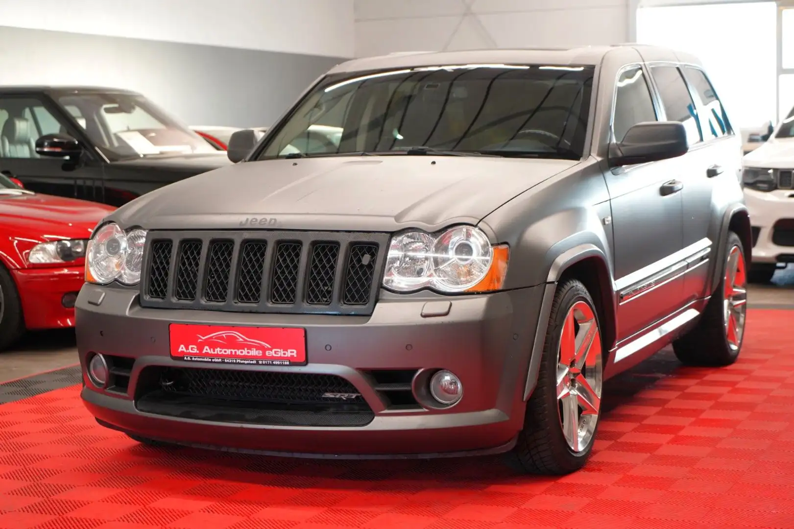 Jeep Grand Cherokee SRT8 6.1 Ltr Blau - 1