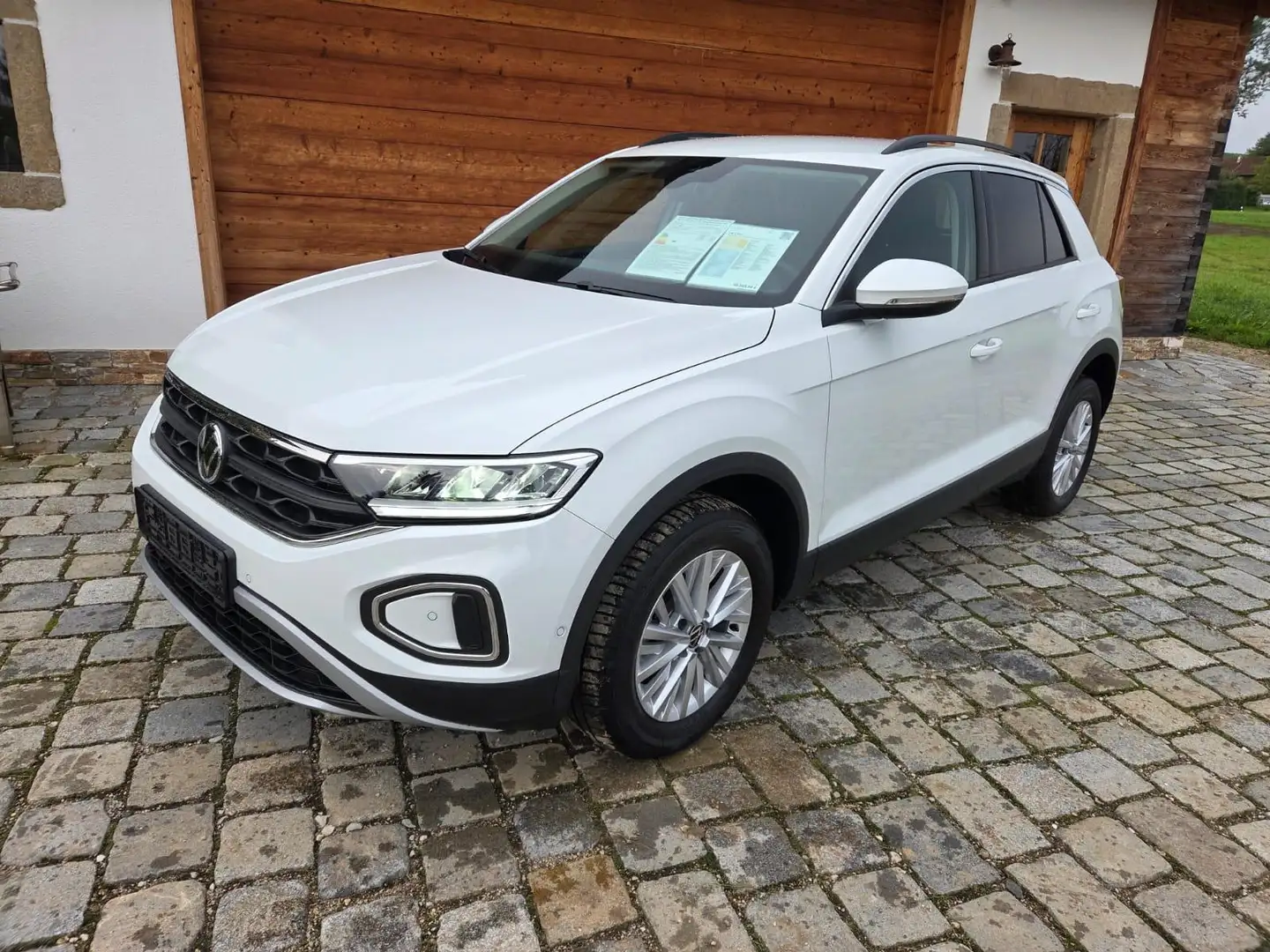 Volkswagen T-Roc 1.5 TSI DSG Life, Kamera, Winterpaket, ACC, Climat Blanc - 1