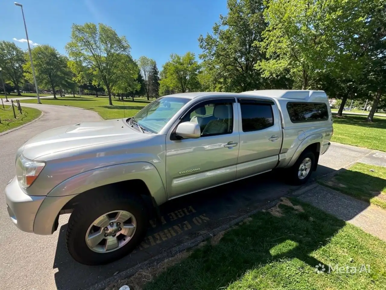 Toyota Tacoma снимка Toyota Tacoma