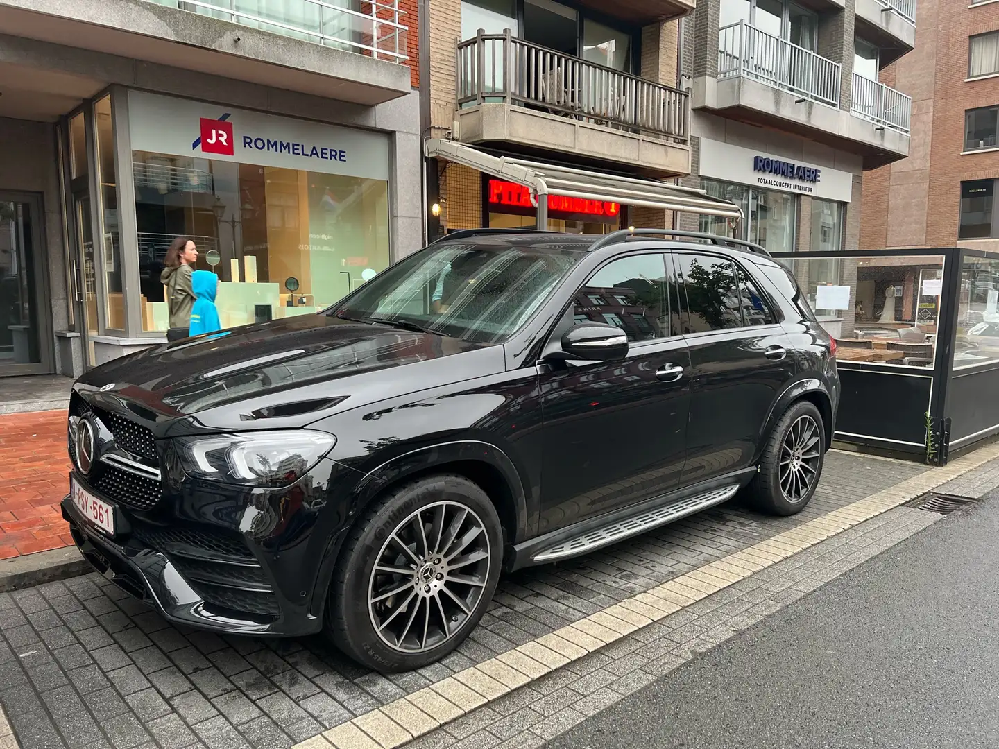 Mercedes-Benz GLE 400 GLE 4Matic 9G-TRONIC AMG Line Siyah - 1