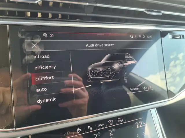 Audi Q8 TFSI e quattro 290 kW Ansicht 22