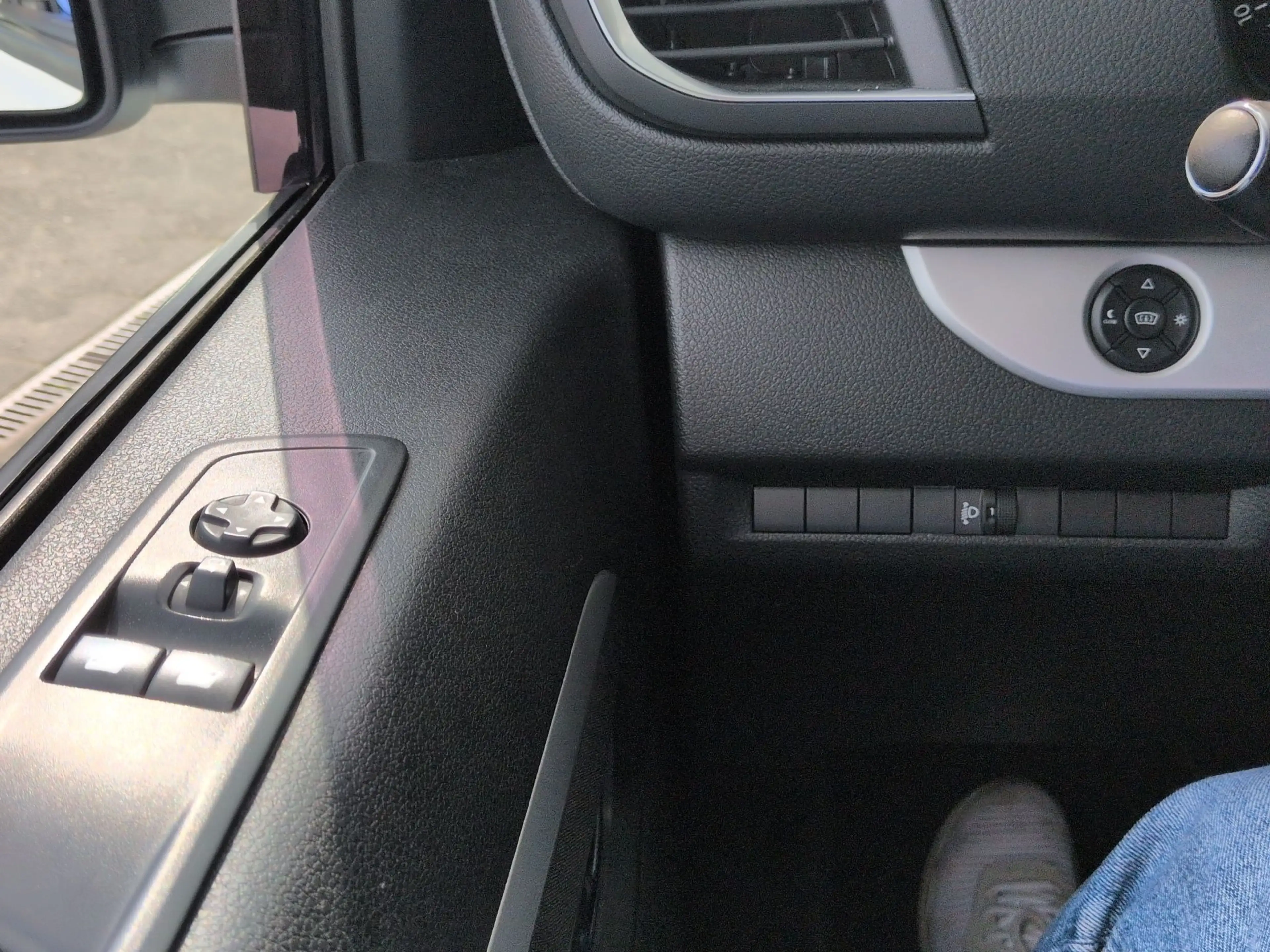 Opel Zafira Life 2.0 M Edition+Innovation+AHZV+Standheiz+ — photo 8