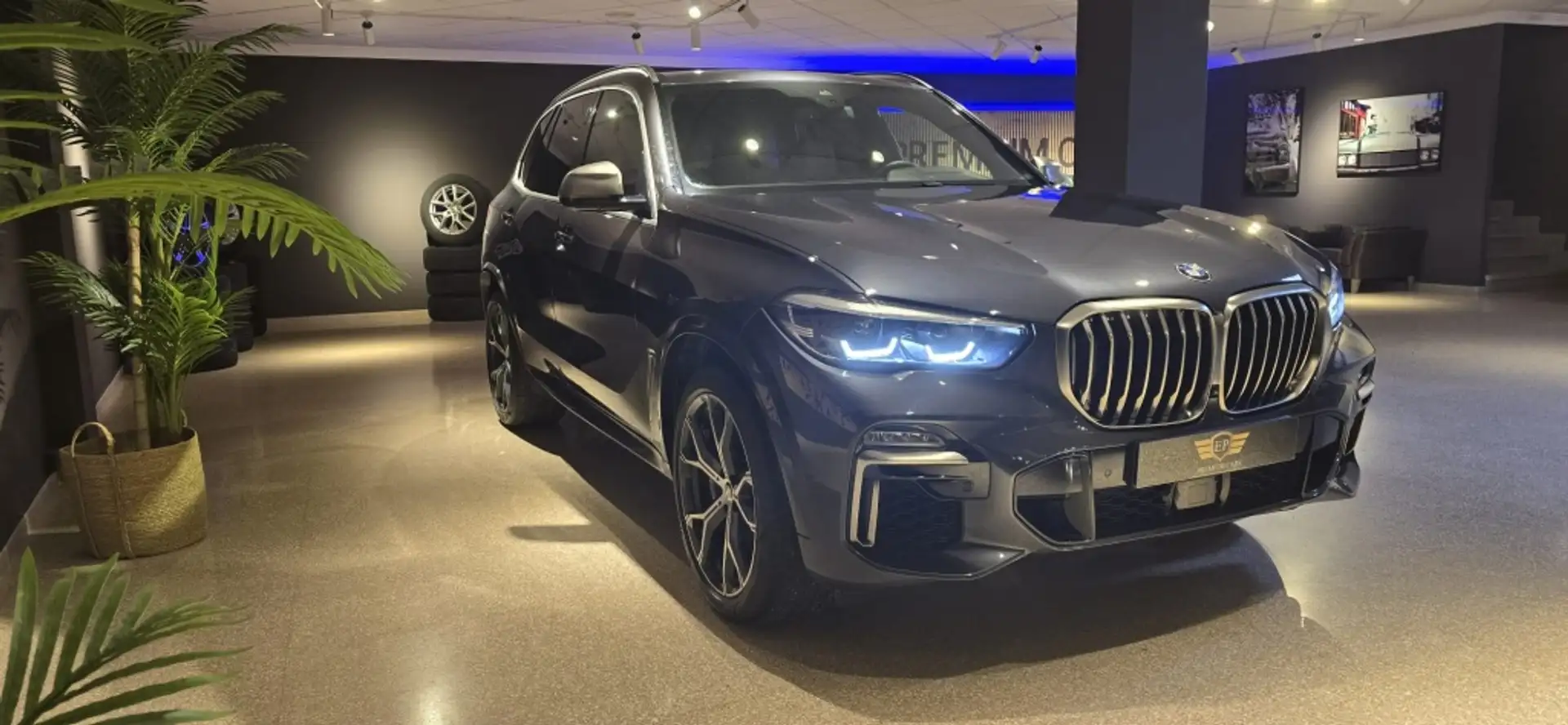 BMW X5 M M50dA Gris - 2