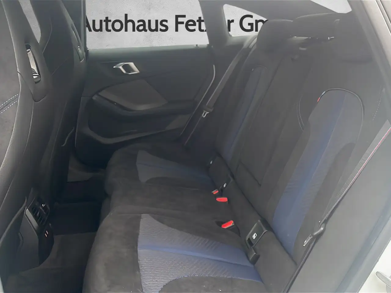 BMW 220 i xDrive Gran Coupé Sportpaket Head-Up DAB 5