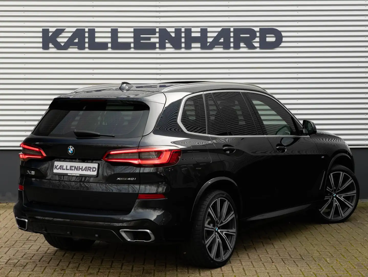 BMW X5 xDrive40i High Executive 7p. Schwarz - 2