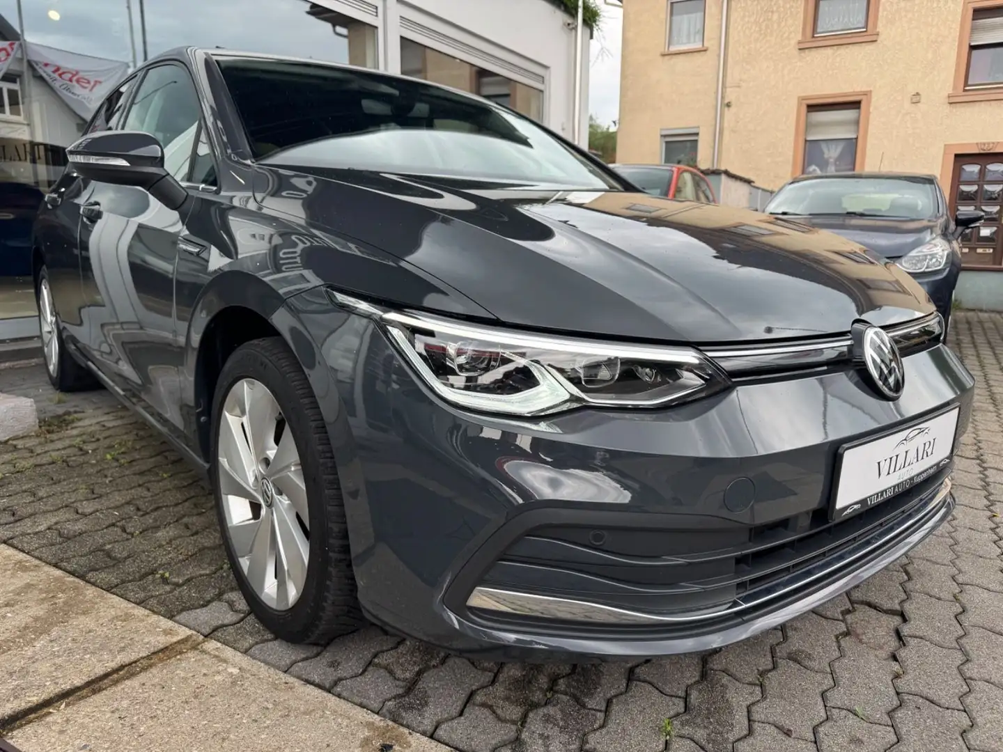 Volkswagen Golf VIII Lim. Style Grigio - 2