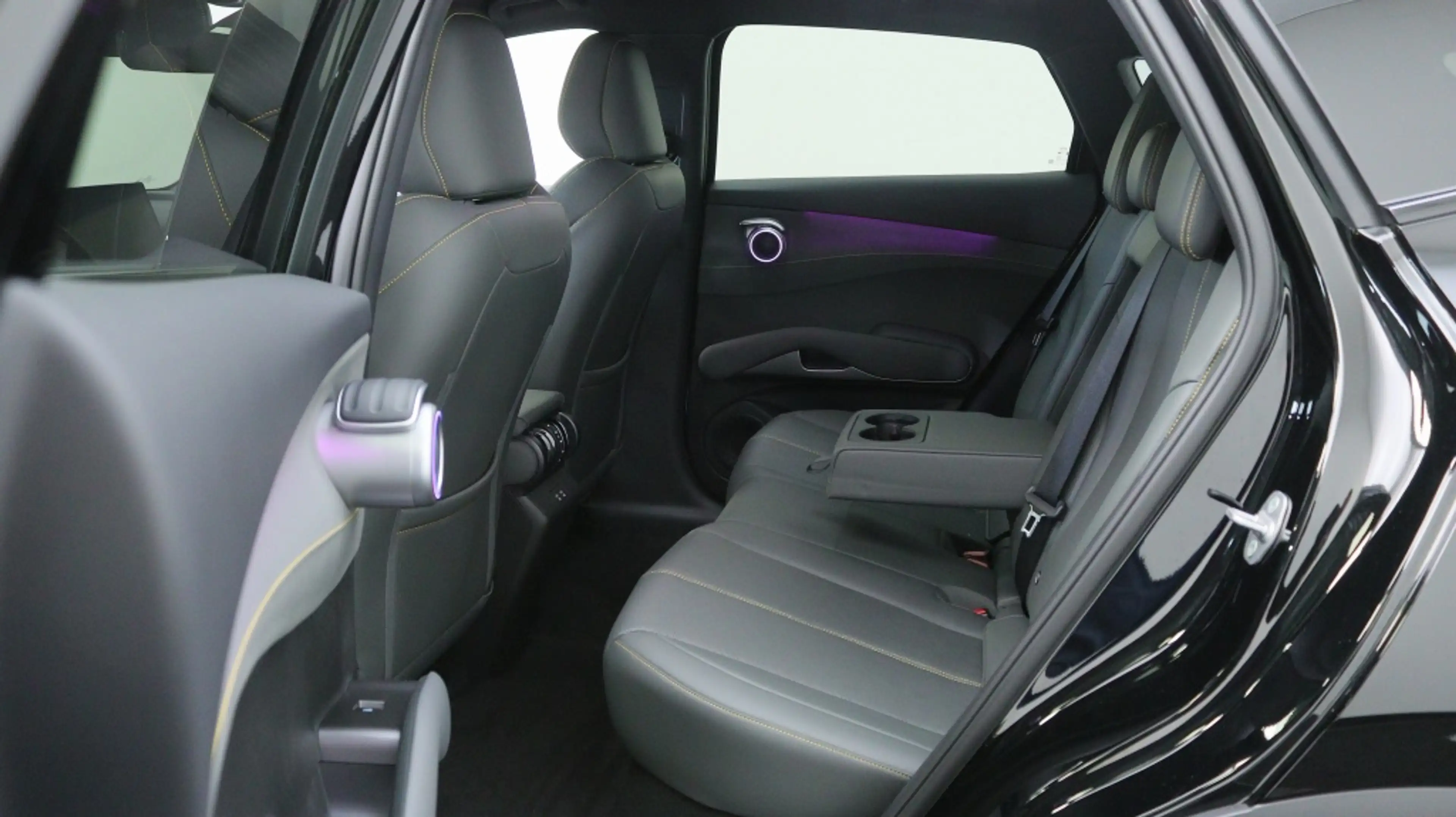 BYD Atto 3 EVO Design 74.8 kWh | 360 Camera | Leder | Stoelve — photo 15