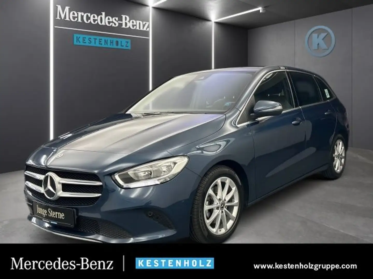 Mercedes-Benz B 200 d Bluetooth Navi Klima Einparkhilfe Синій - 1