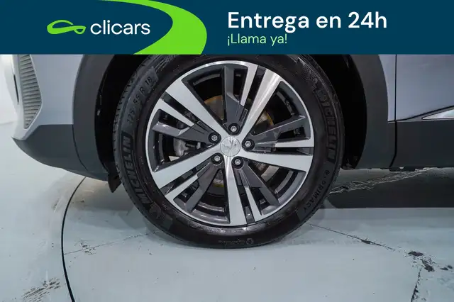 Peugeot 3008 view 11