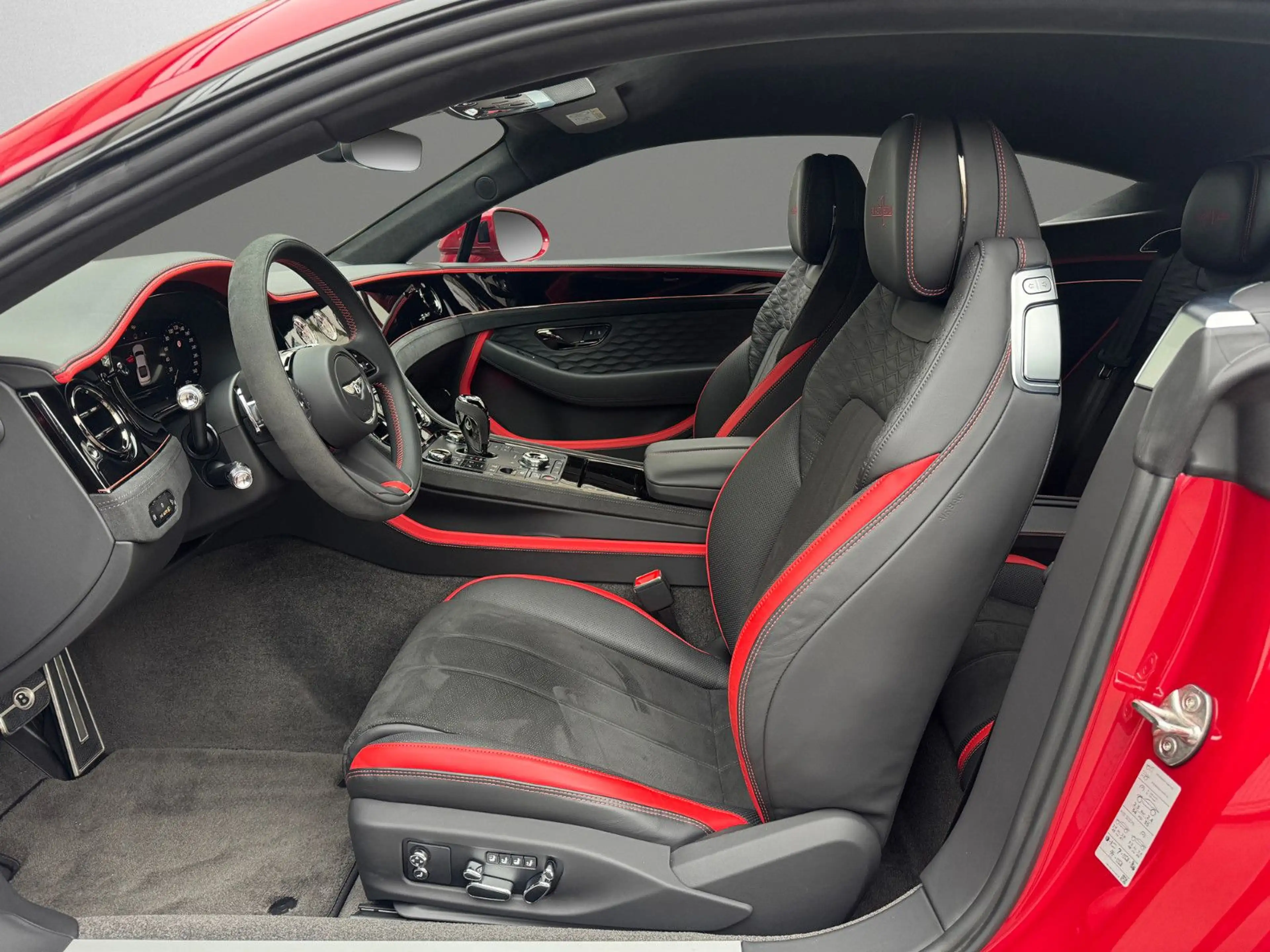Bentley Continental GT SPEED V8 HYBRID First Edition — photo 9