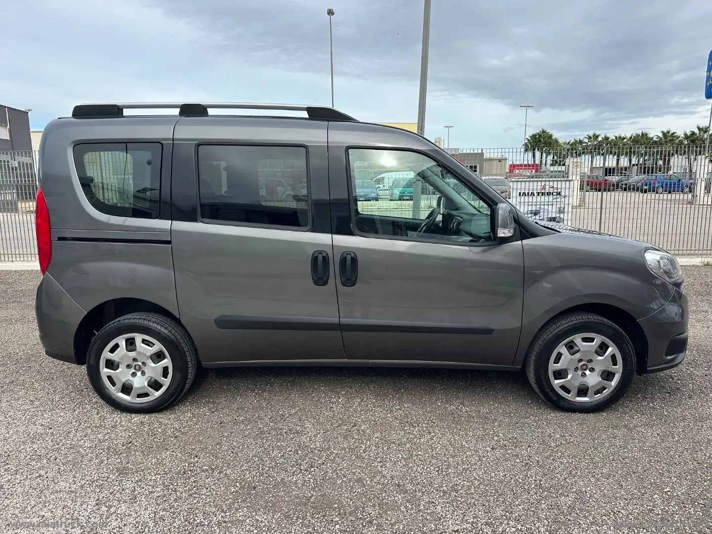 Fiat Doblo 1.4 T-Jet Natural Power Lounge 7 POSTI - 2