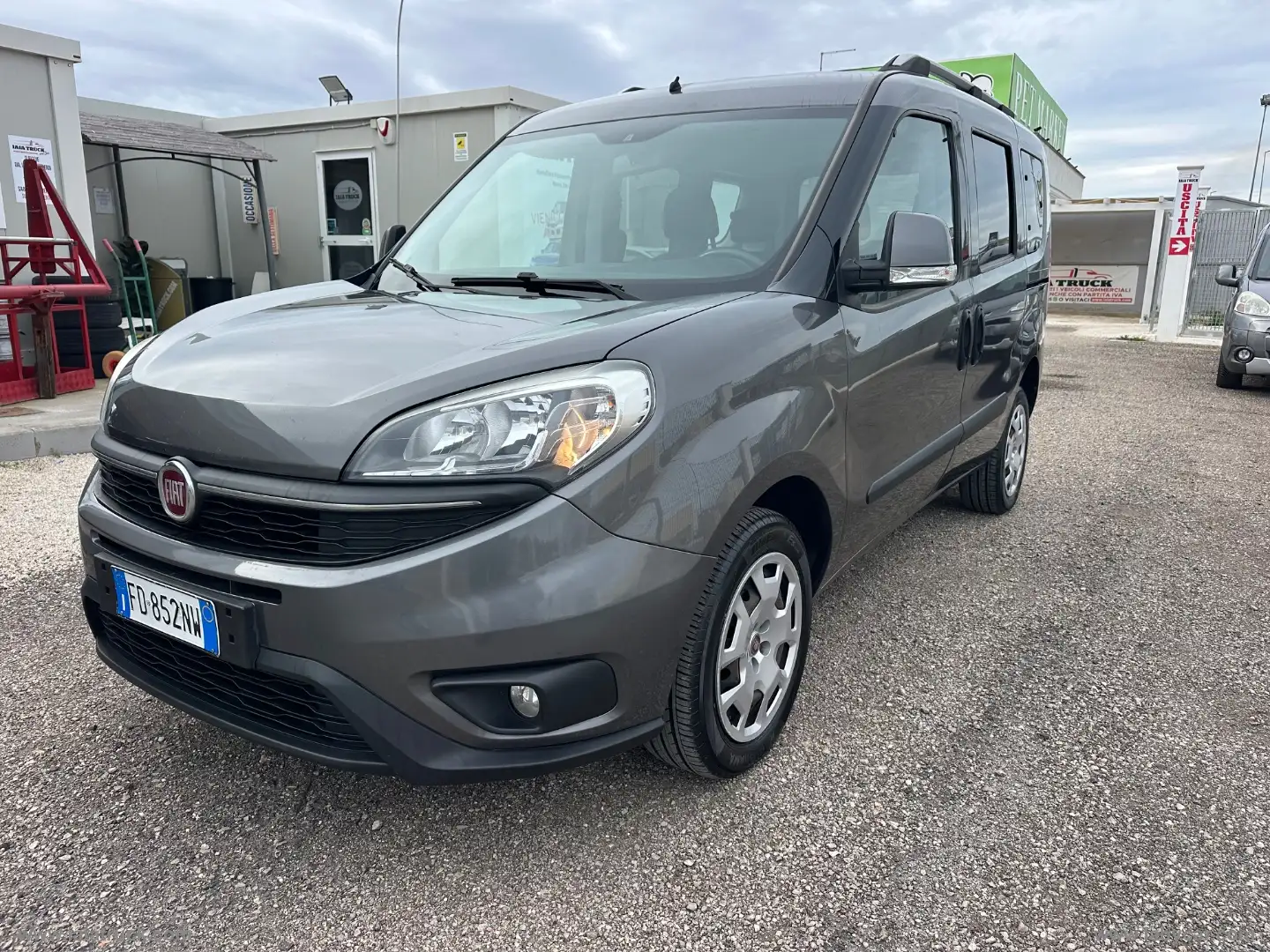 Fiat Doblo 1.4 T-Jet Natural Power Lounge 7 POSTI - 1