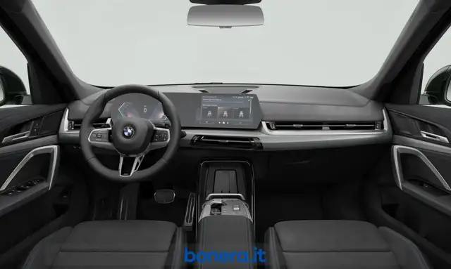 BMW X1 view 3