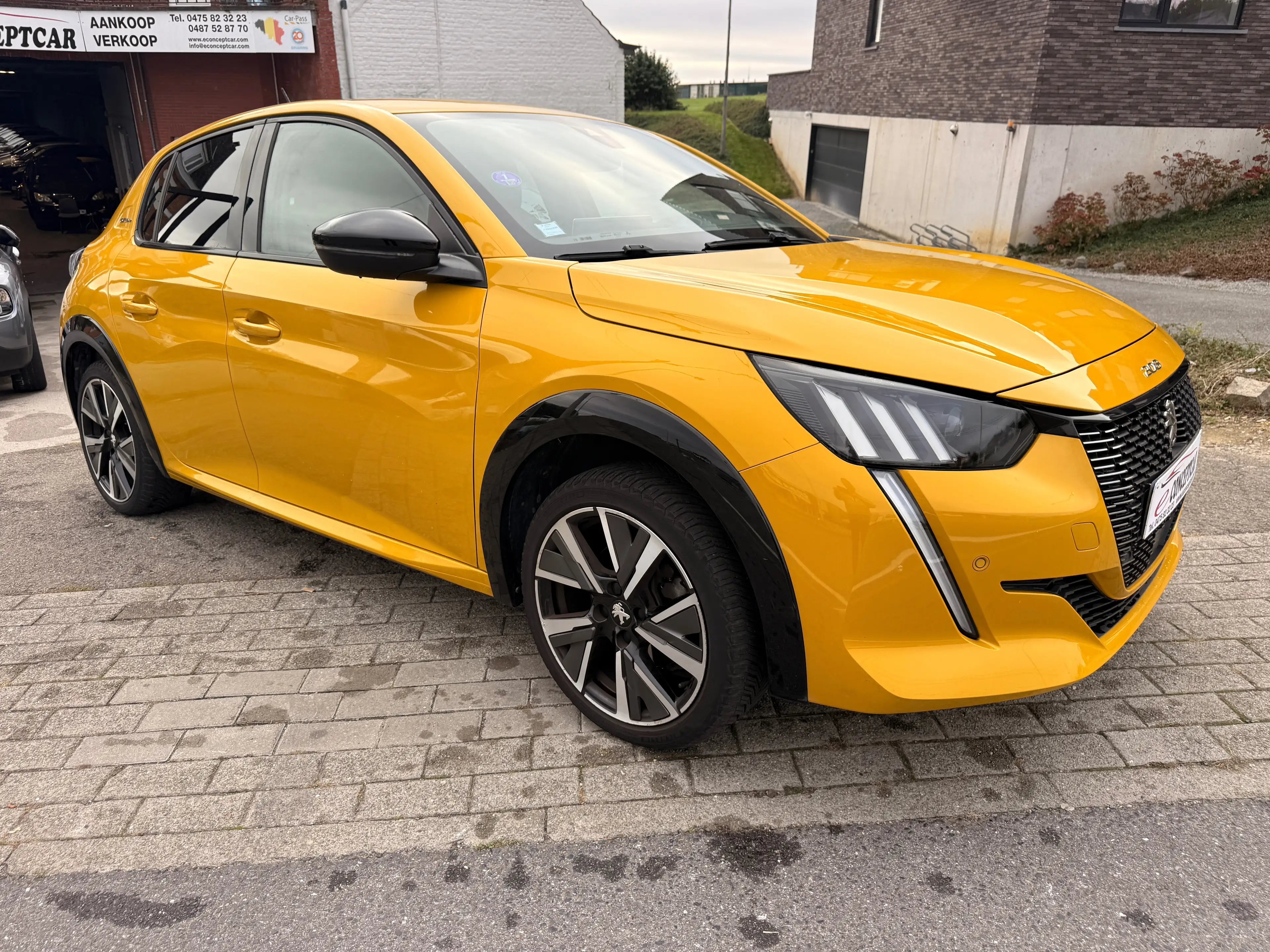 Peugeot 208 208 1.2i PureTech GT Line (EU6.3) — photo 3