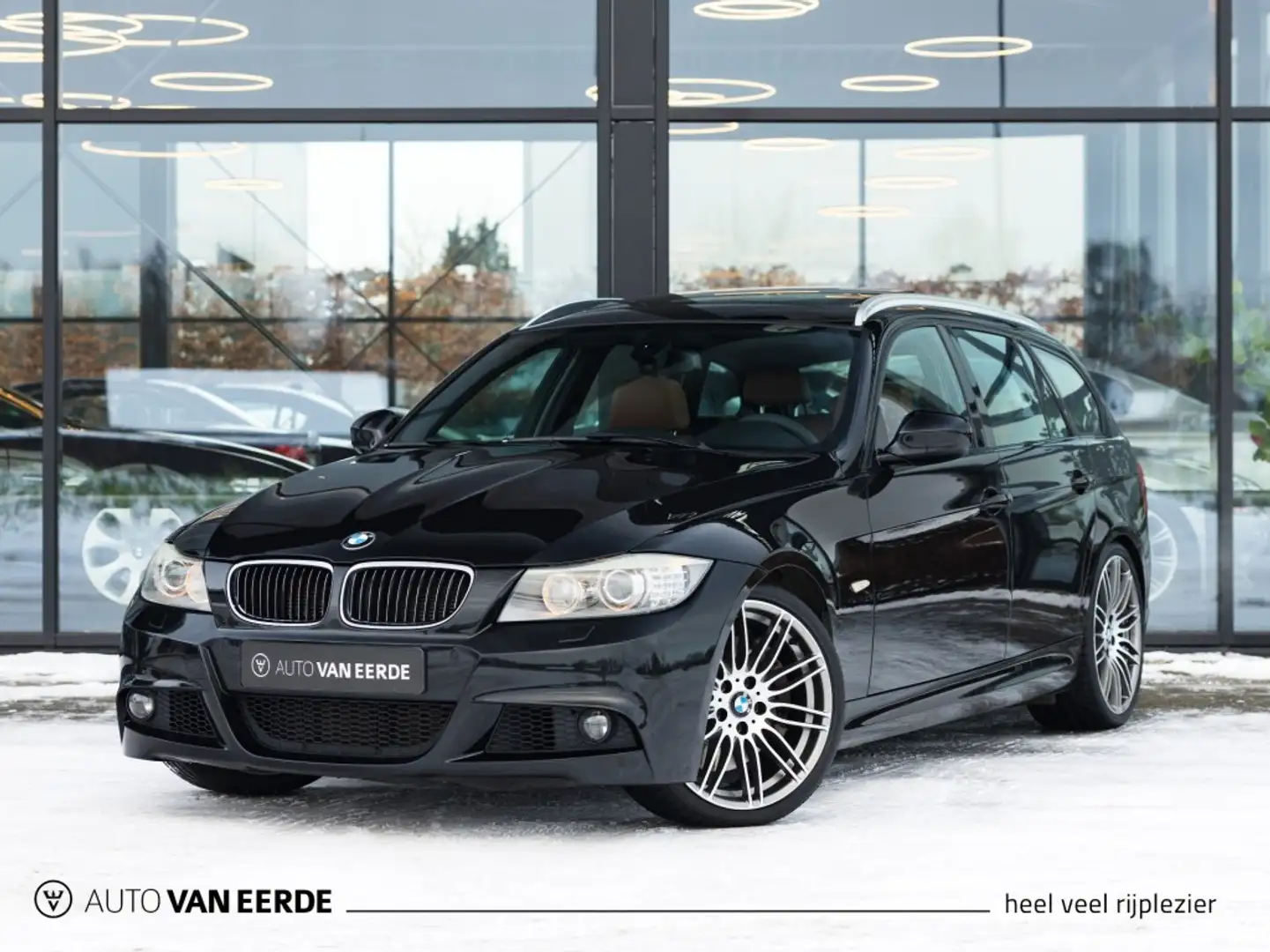 BMW 335 335i Touring LCI M-sport Aut. - Pano, Memo etc Schwarz - 1
