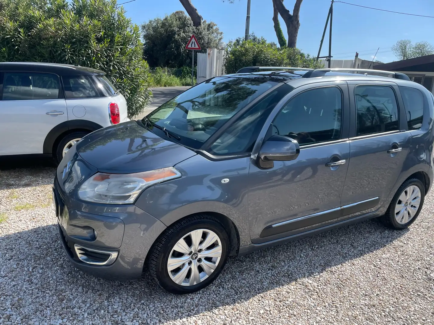 Citroen C3 C3 Picasso 1.4 vti 16v Exclusive Style Grigio - 1