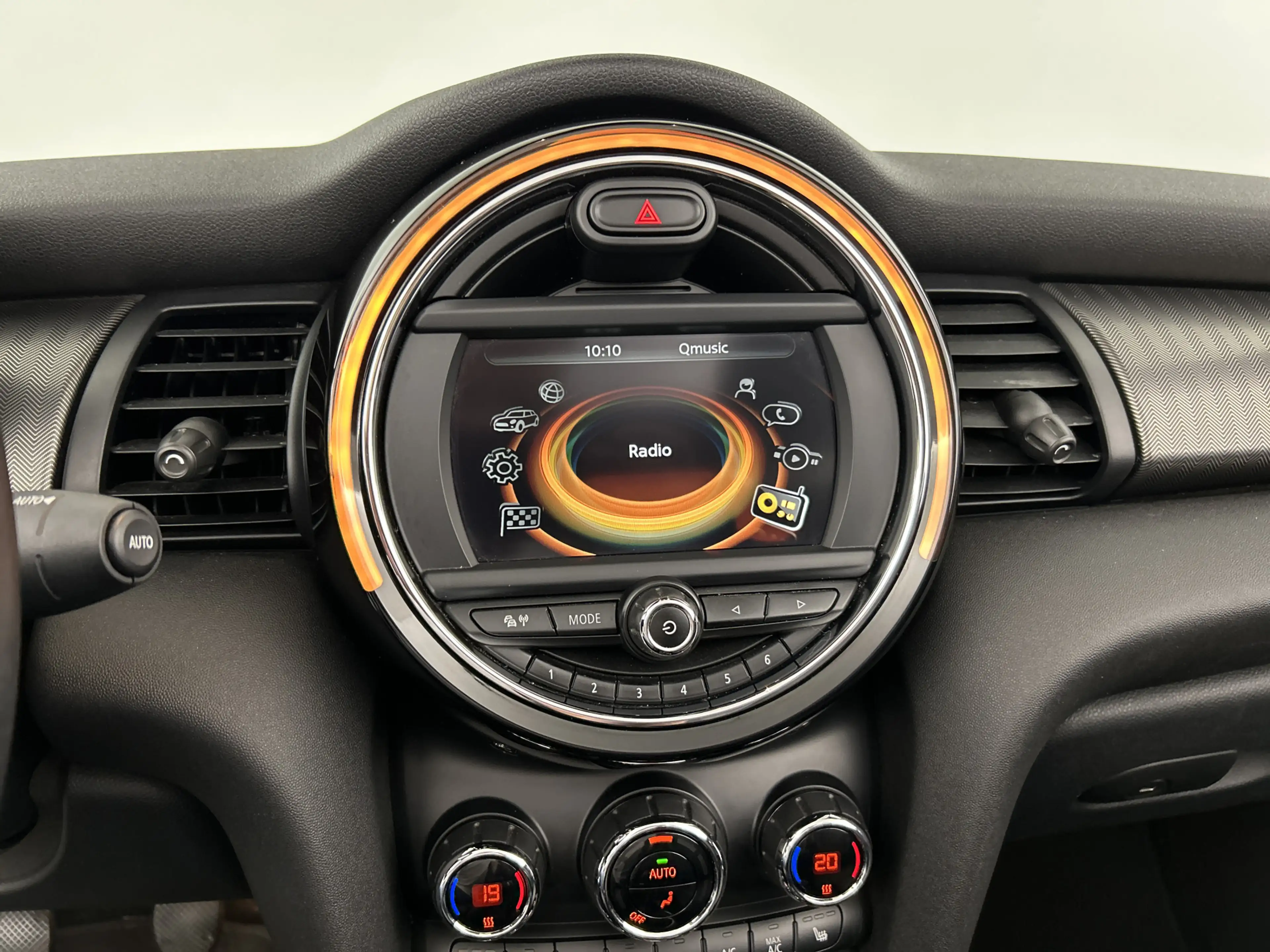 MINI Cooper Cabrio 1.5 PDC V+A/Stoelverwarming/Navi/LMV — photo 19