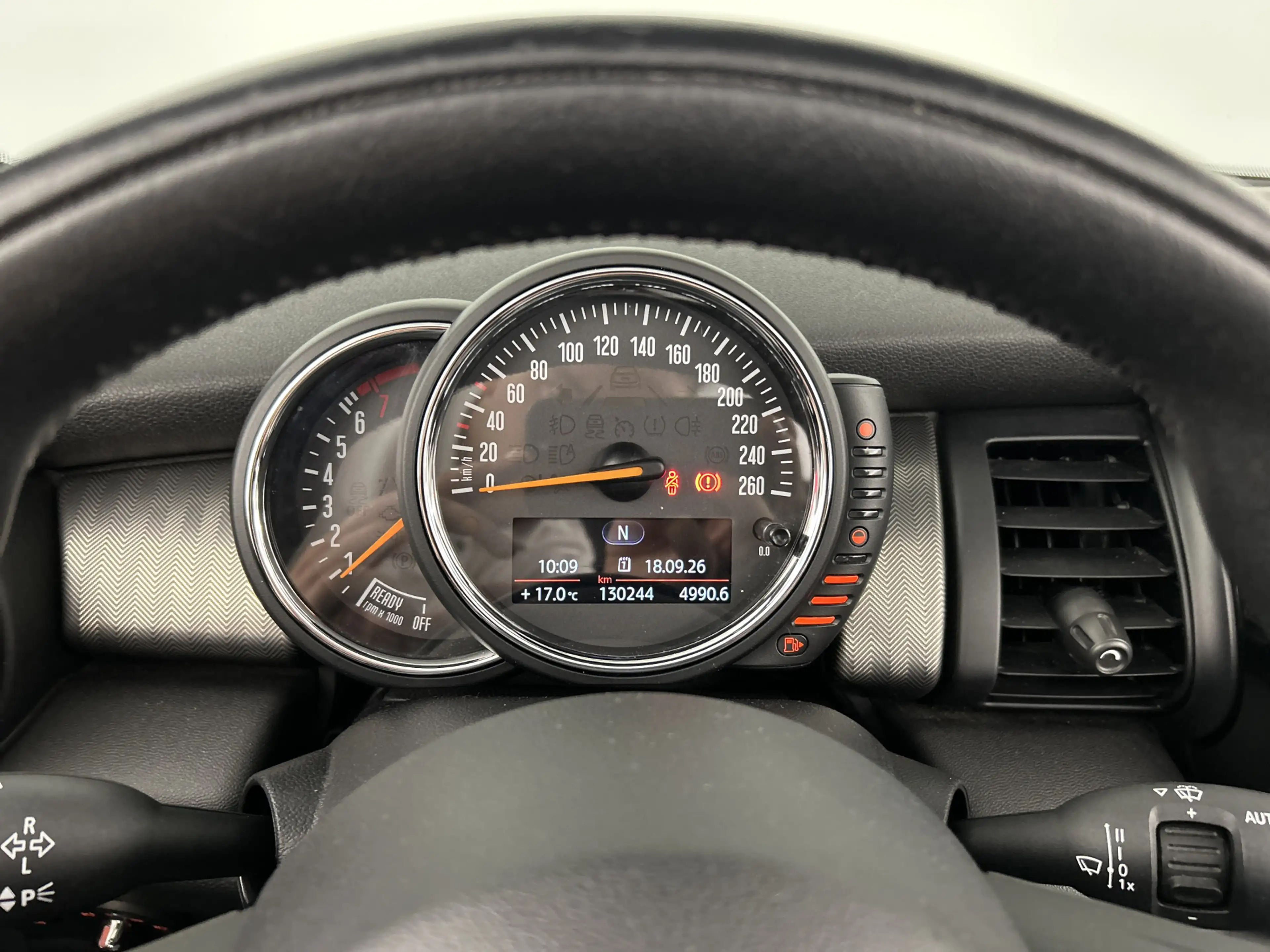 MINI Cooper Cabrio 1.5 PDC V+A/Stoelverwarming/Navi/LMV — photo 17