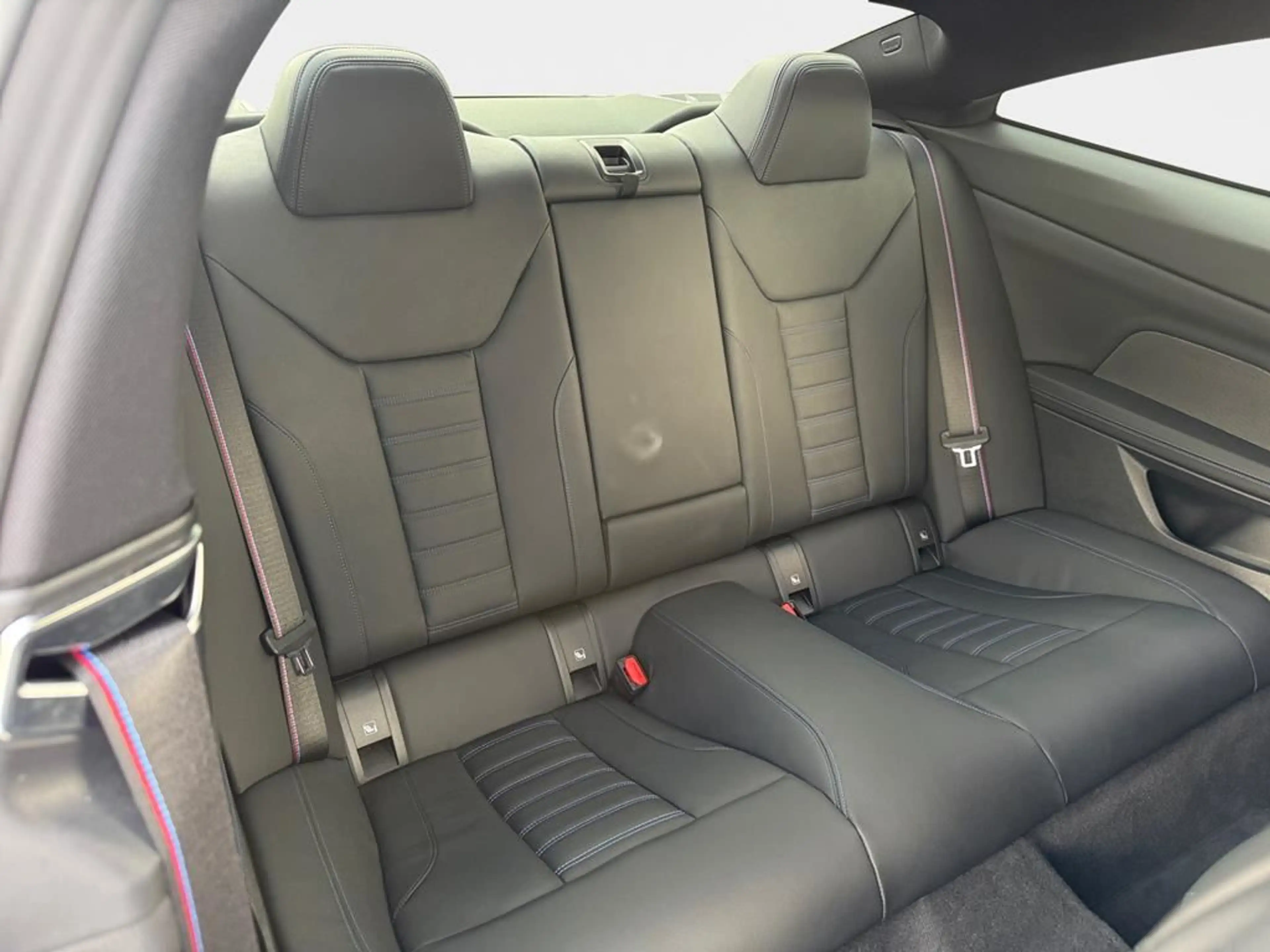 BMW 440 M Sport Pro — photo 14