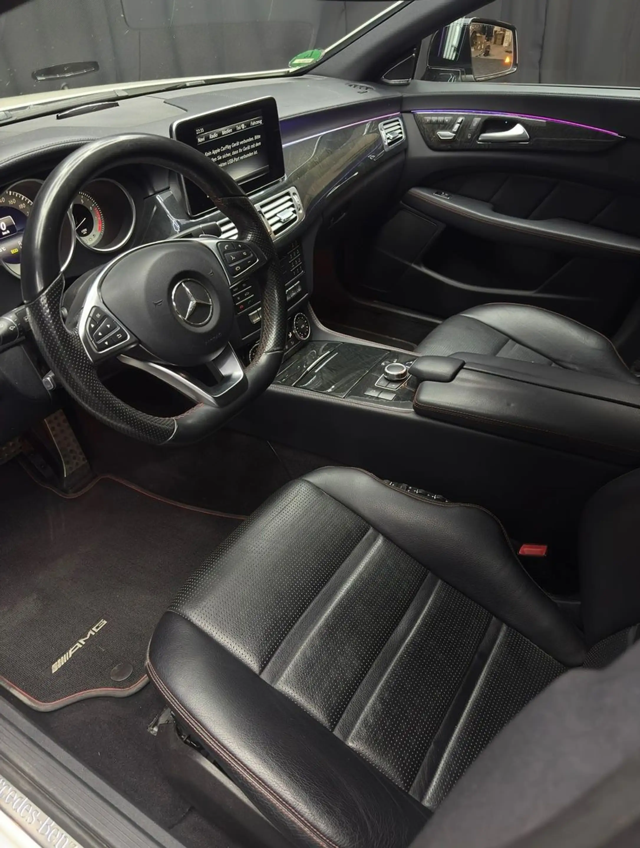 Mercedes-Benz CLS 400 *AMG LINE*PERLMUTT*360 GRAD*H&K*MBEAM — photo 11