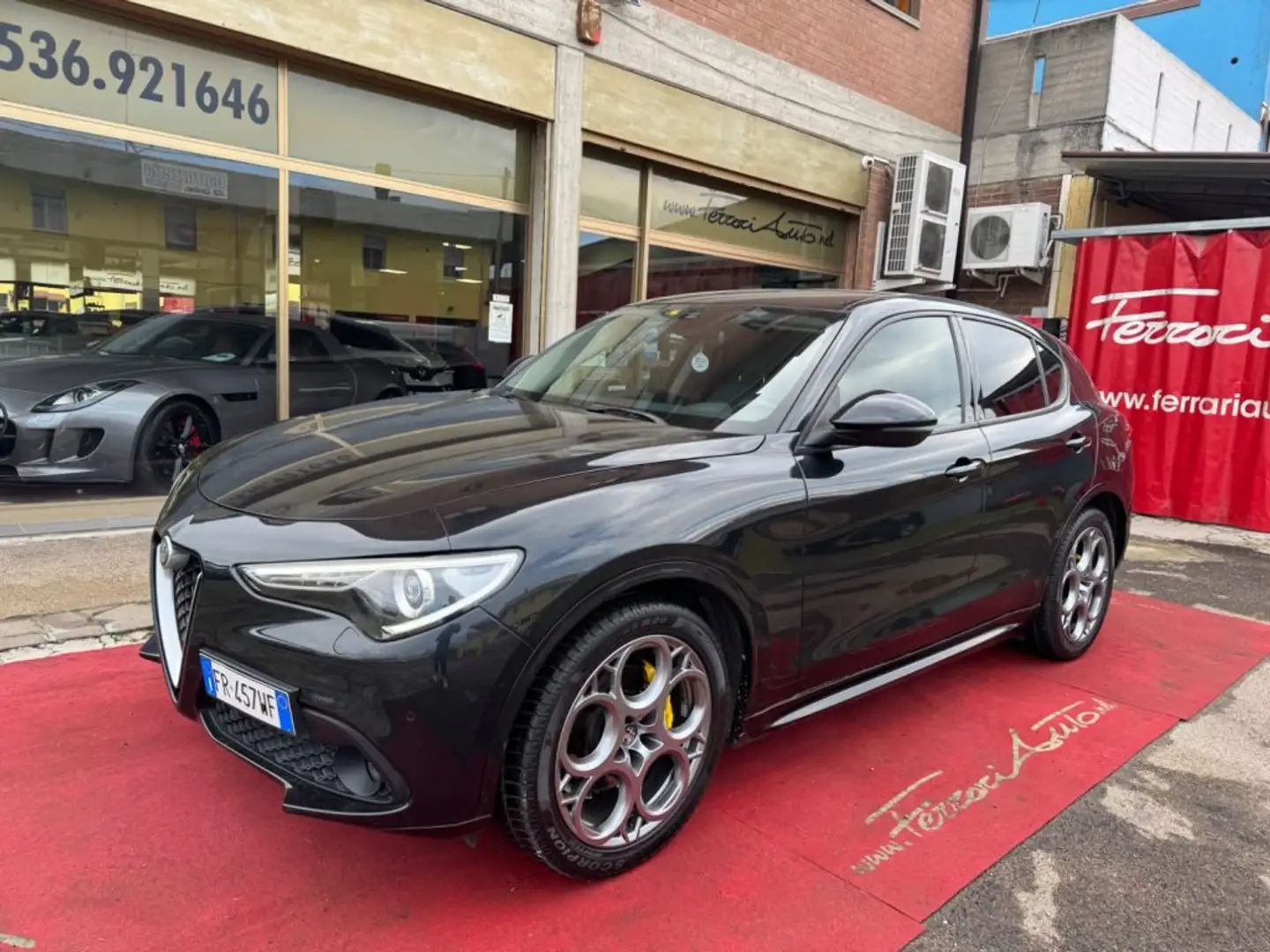 Alfa Romeo Stelvio 2.2 Turbodiesel 180 CV AT8  Executive Nero - 1