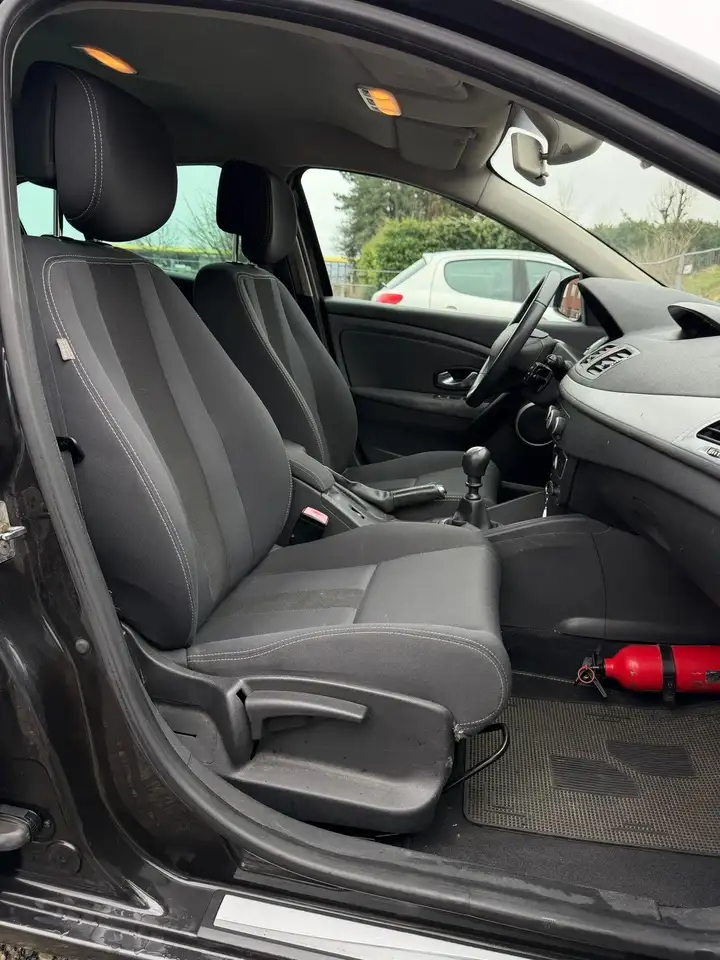 Renault Megane Berline — photo 6