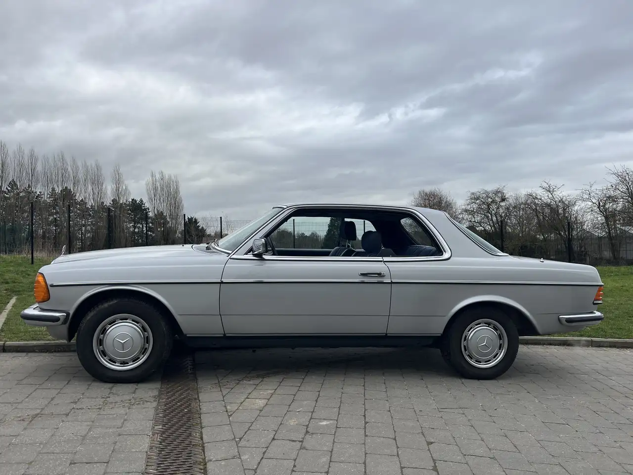 Mercedes-Benz CE 230, foto 4