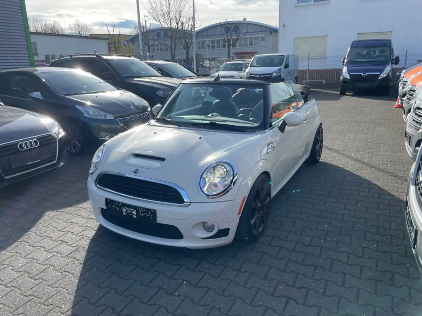 MINI Cooper S Cabrio Chili*PEPPER WHITE+HOT CHOCOLATE Bianco - 1