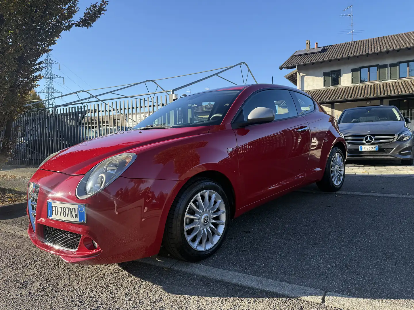 Alfa Romeo MiTo 1.4 Distinctive 78cv E6 Rouge - 2