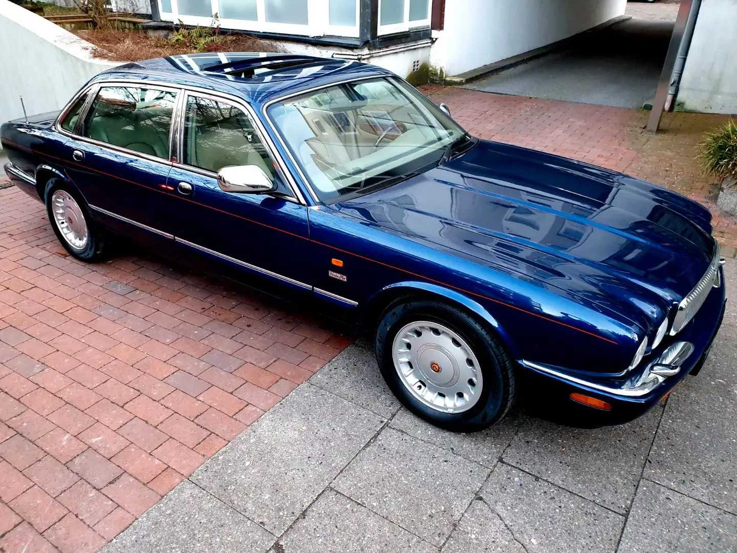 Jaguar Daimler VandenPlas lang*Motorevision 2024*1.Hand Azul - 2