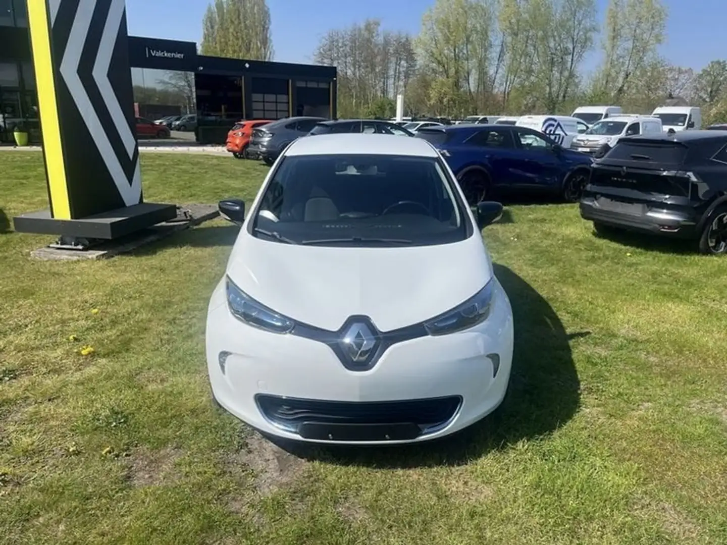 Renault ZOE Limited#2 R110 B-RENT (HUURBATTERIJ!) / Valckenier Blanc - 2