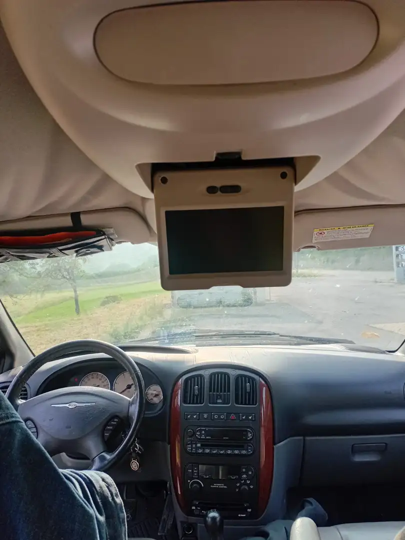 Chrysler Voyager 2.5 crd LX - 2
