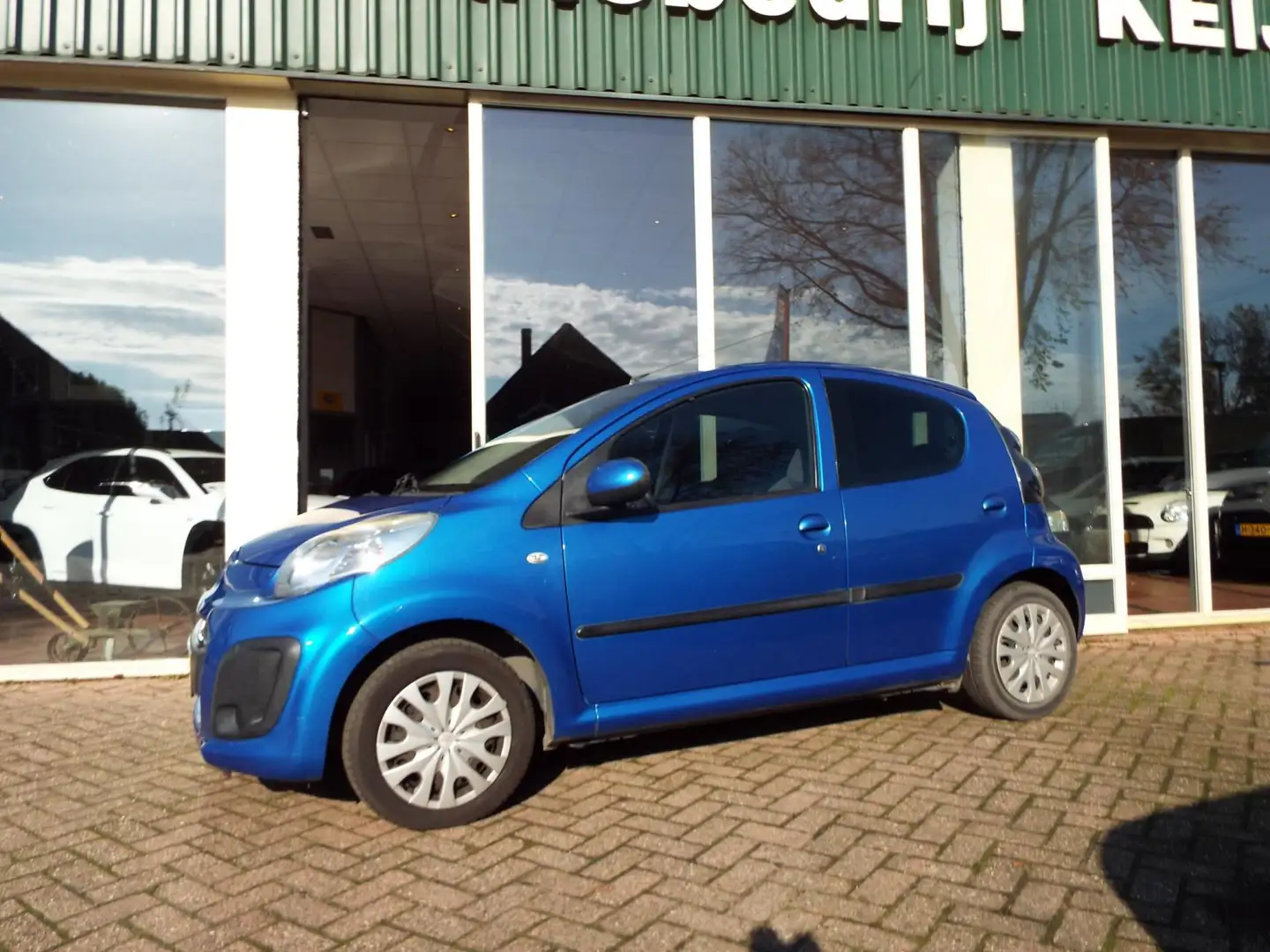 Citroen C1 1.0 Tendance AUTOMAAT-ELEKTR RAMEN-CENTR VERGR-BOV Azul - 2