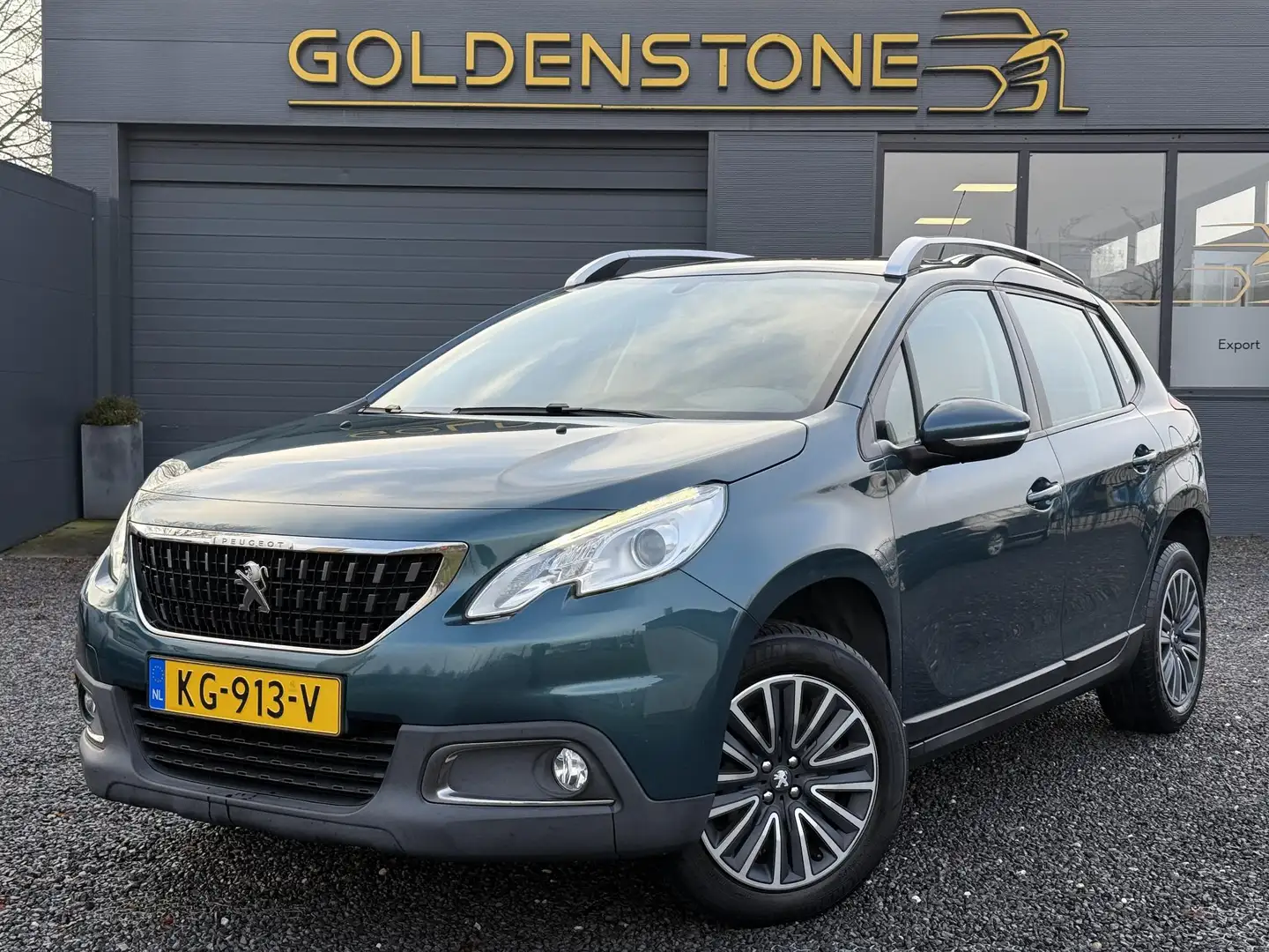 Peugeot 2008 1.2 PureTech Active 2e Eigenaar,Pano,Navi,Afn.Trek Groen - 1