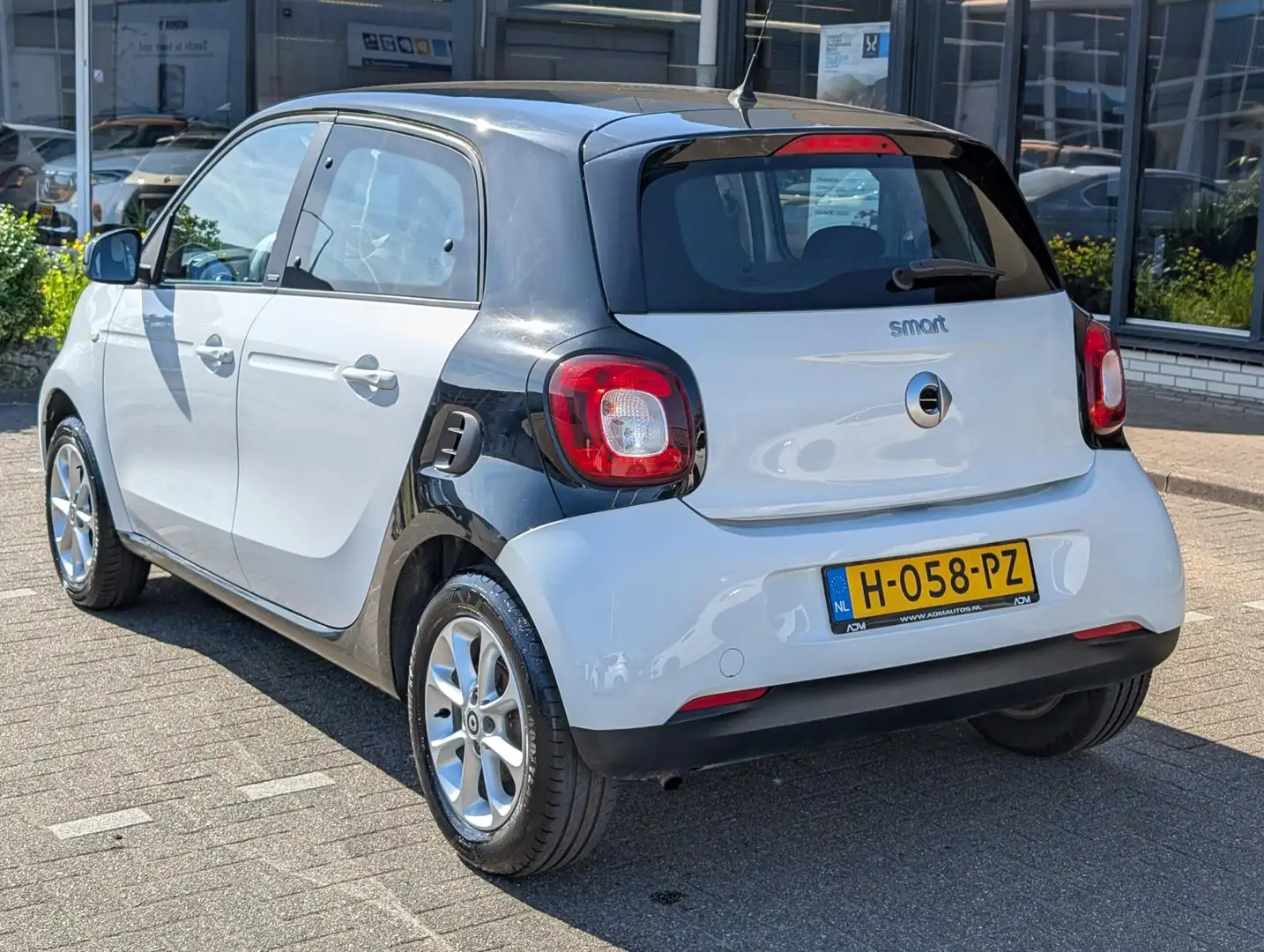 smart forFour 1.0 Prime / Goed onderhouden Wit - 2