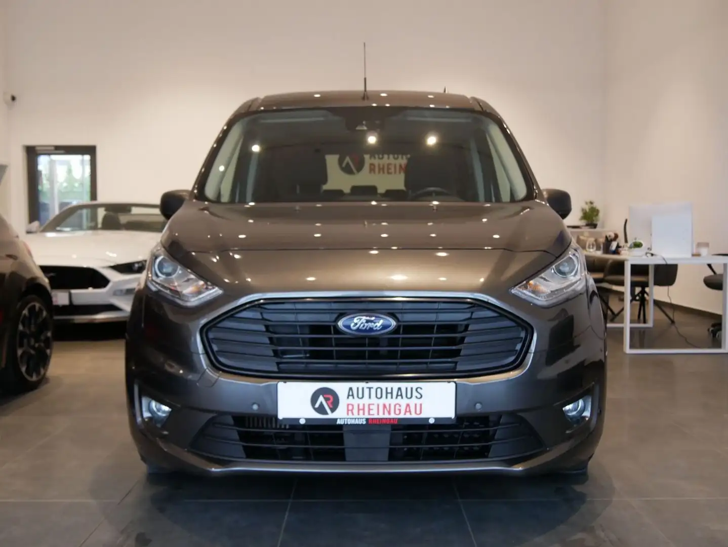 Ford Grand Tourneo Connect 1.5TDCi Grand Trand  S/S E Silber - 2