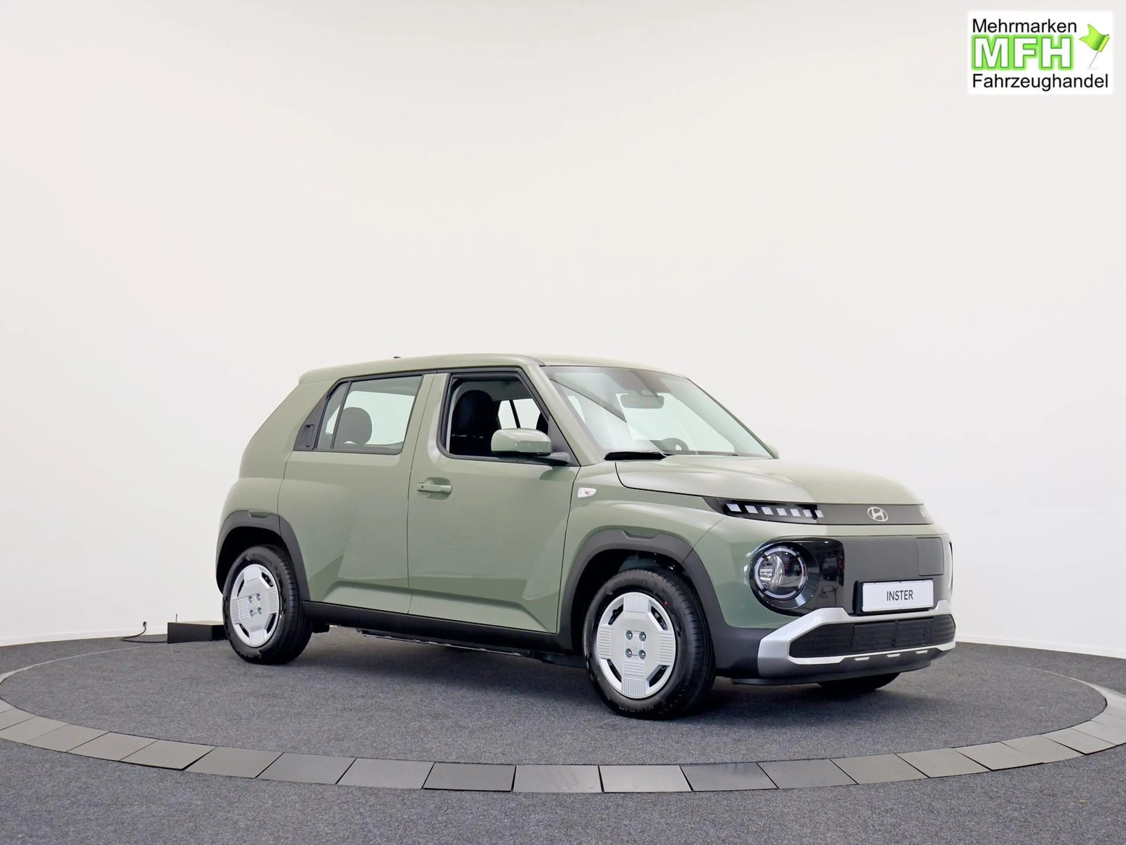 Hyundai Inster E-Motion 49kWh / ACC Rückfahrkamera Navi Klimaa... — photo 4