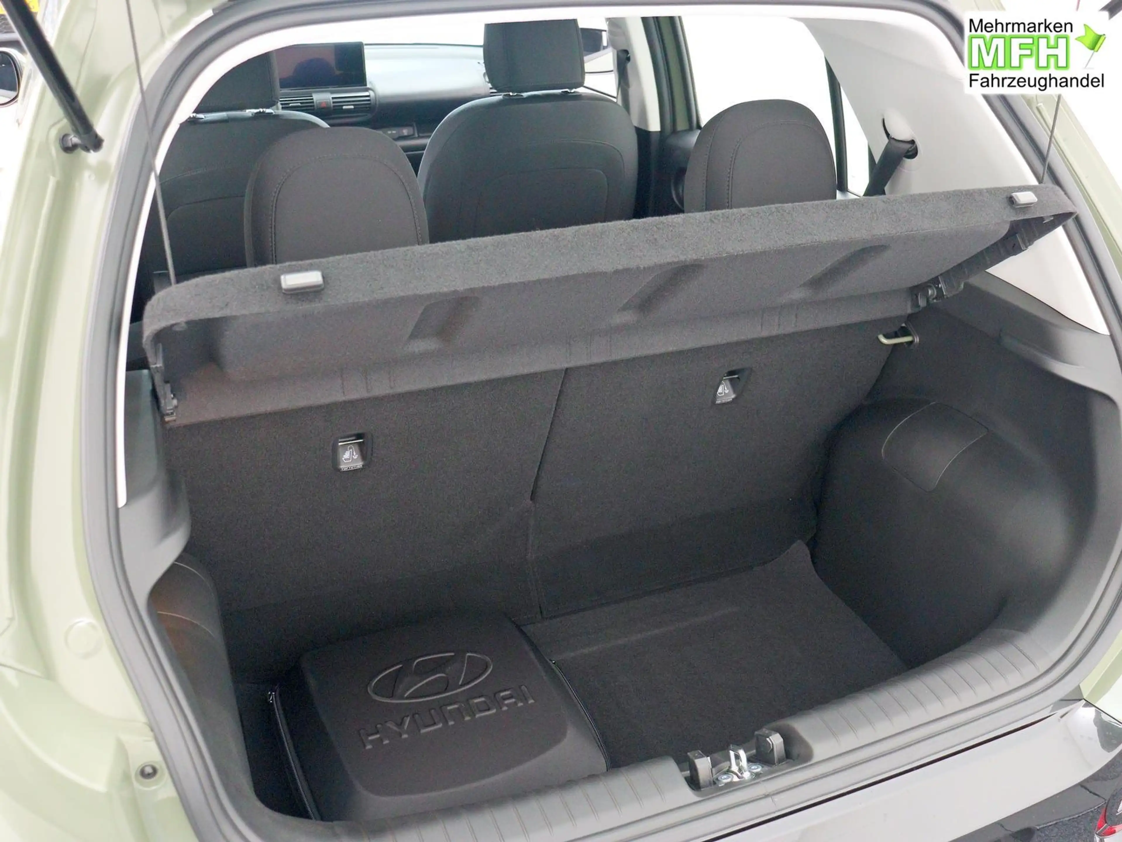 Hyundai Inster E-Motion 49kWh / ACC Rückfahrkamera Navi Klimaa... — photo 7