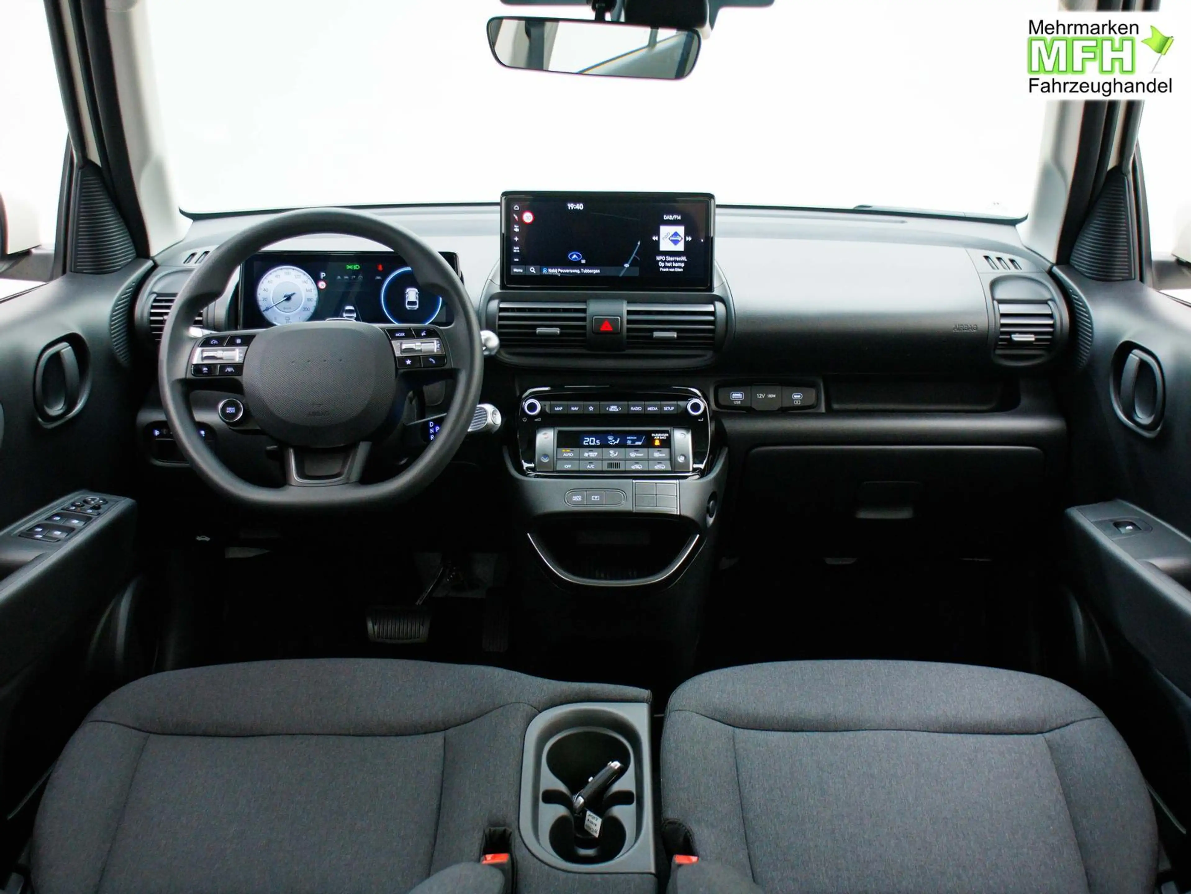 Hyundai Inster E-Motion 49kWh / ACC Rückfahrkamera Navi Klimaa... — photo 11