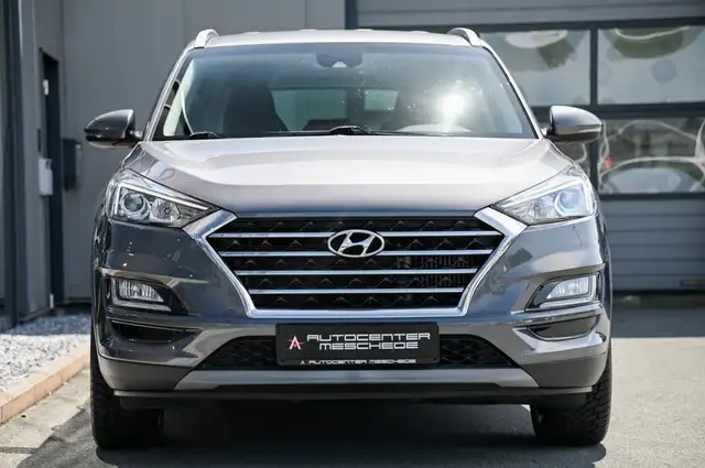 Hyundai Tucson view 21