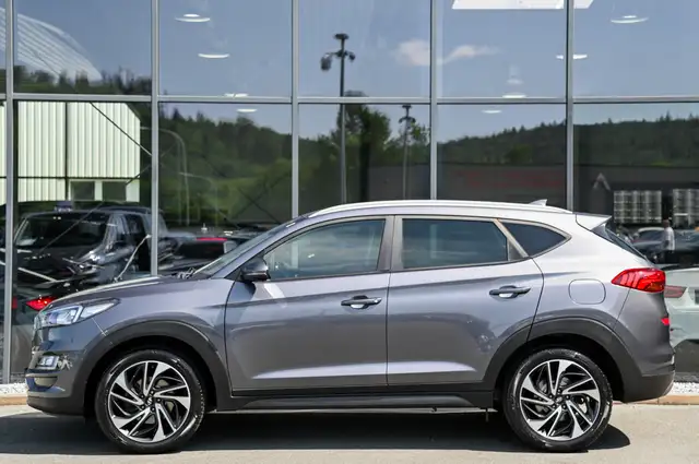 Hyundai Tucson view 6
